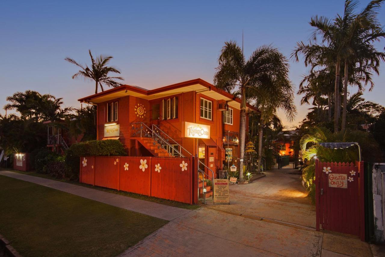 Hostel Travellers Oasis Cairns Zewnętrze zdjęcie The Red House, 2015